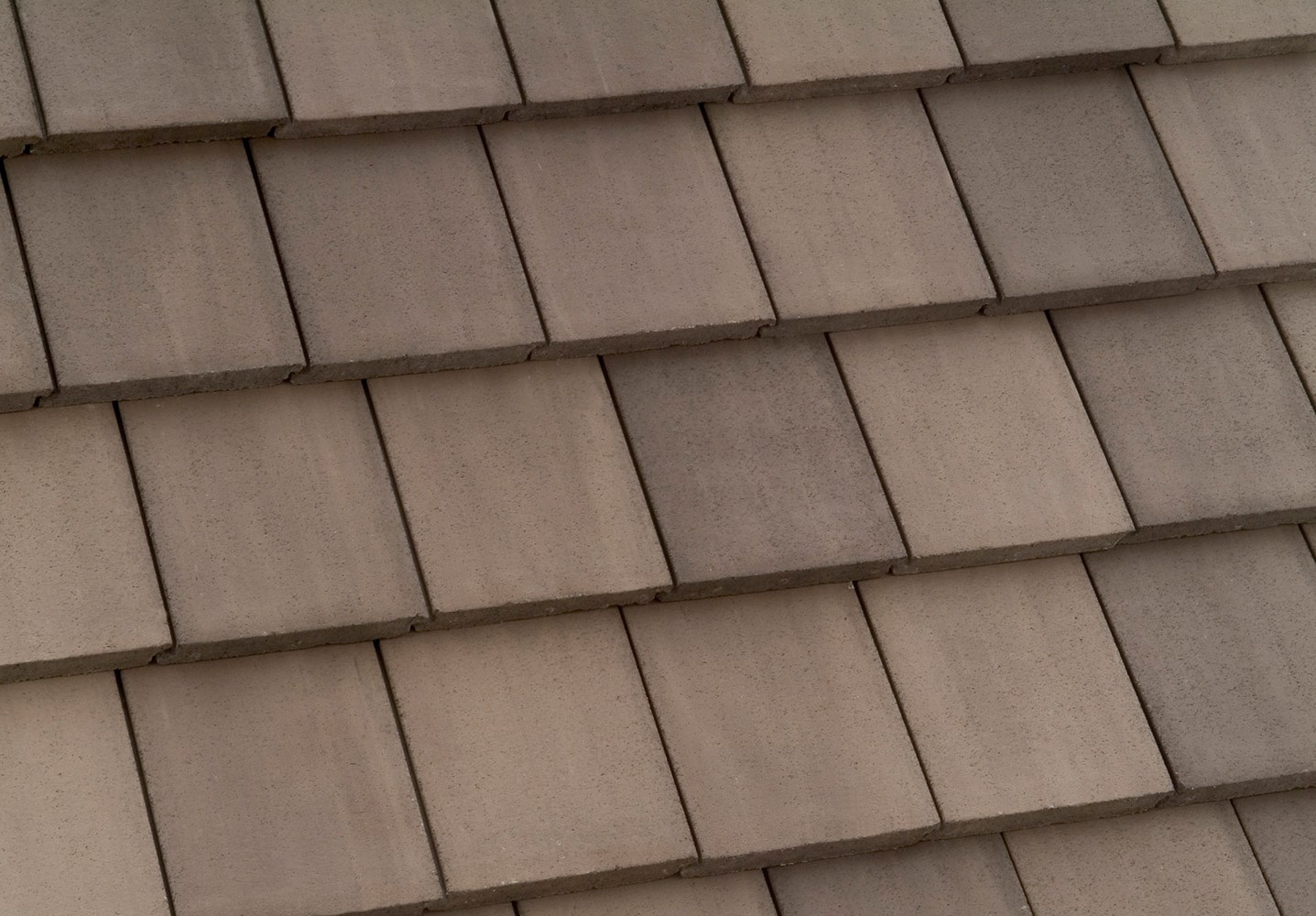 Eagle Bel Air roof tile 17 4689 Brown Range