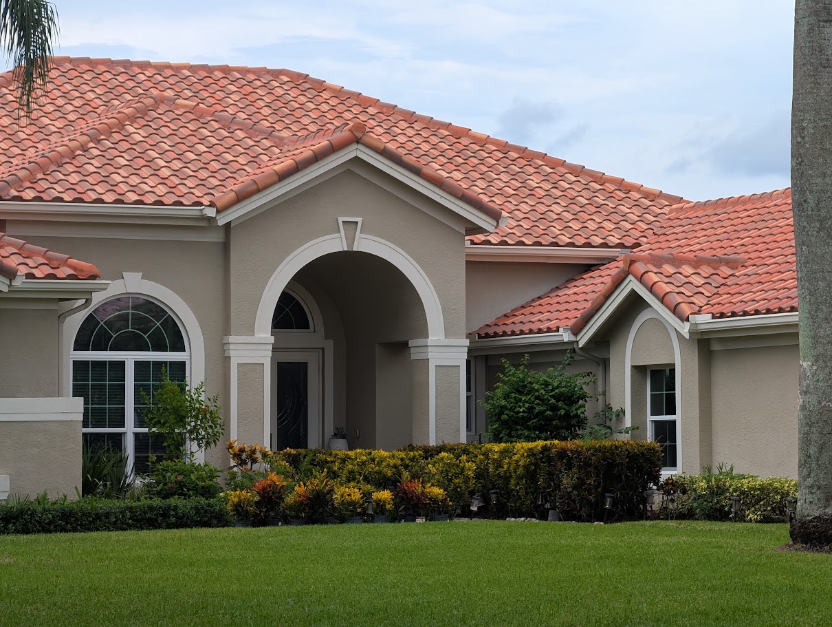 Roof Replacement Palm Beach by Expert Roofing Services