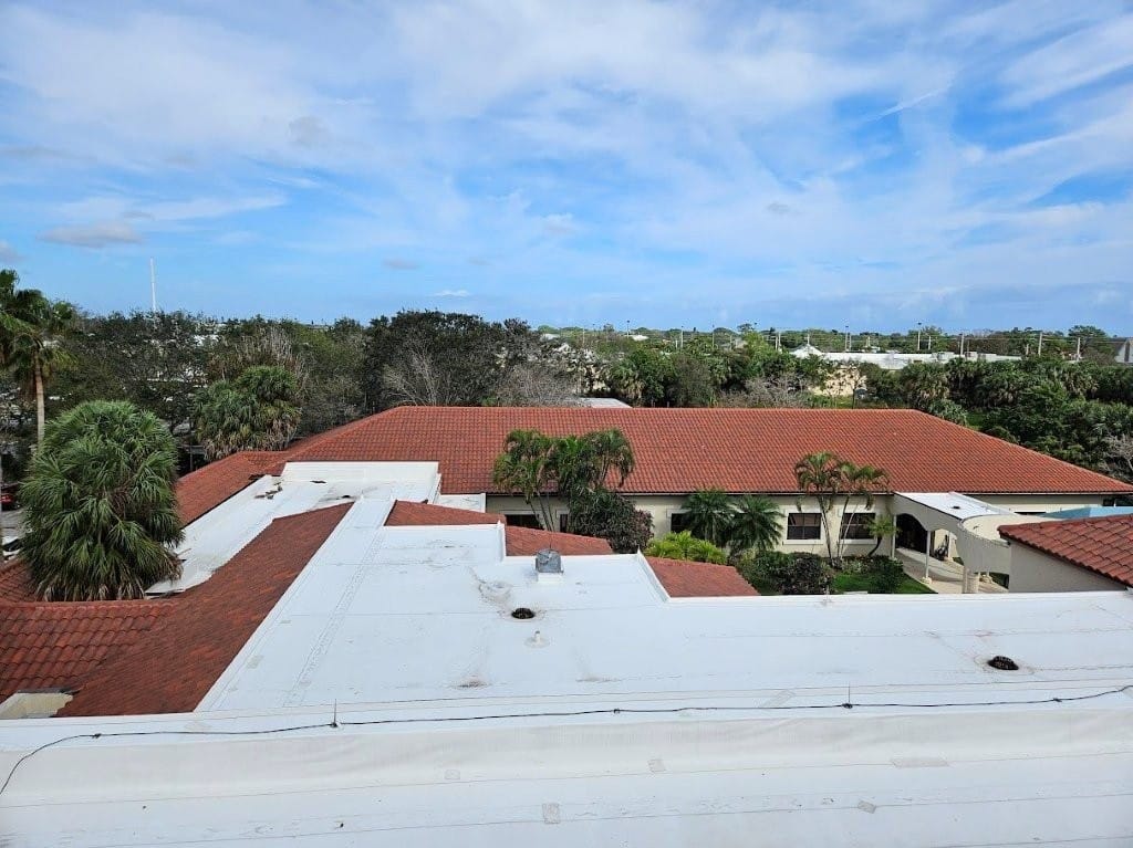 commercial roof replacement expert roofing services